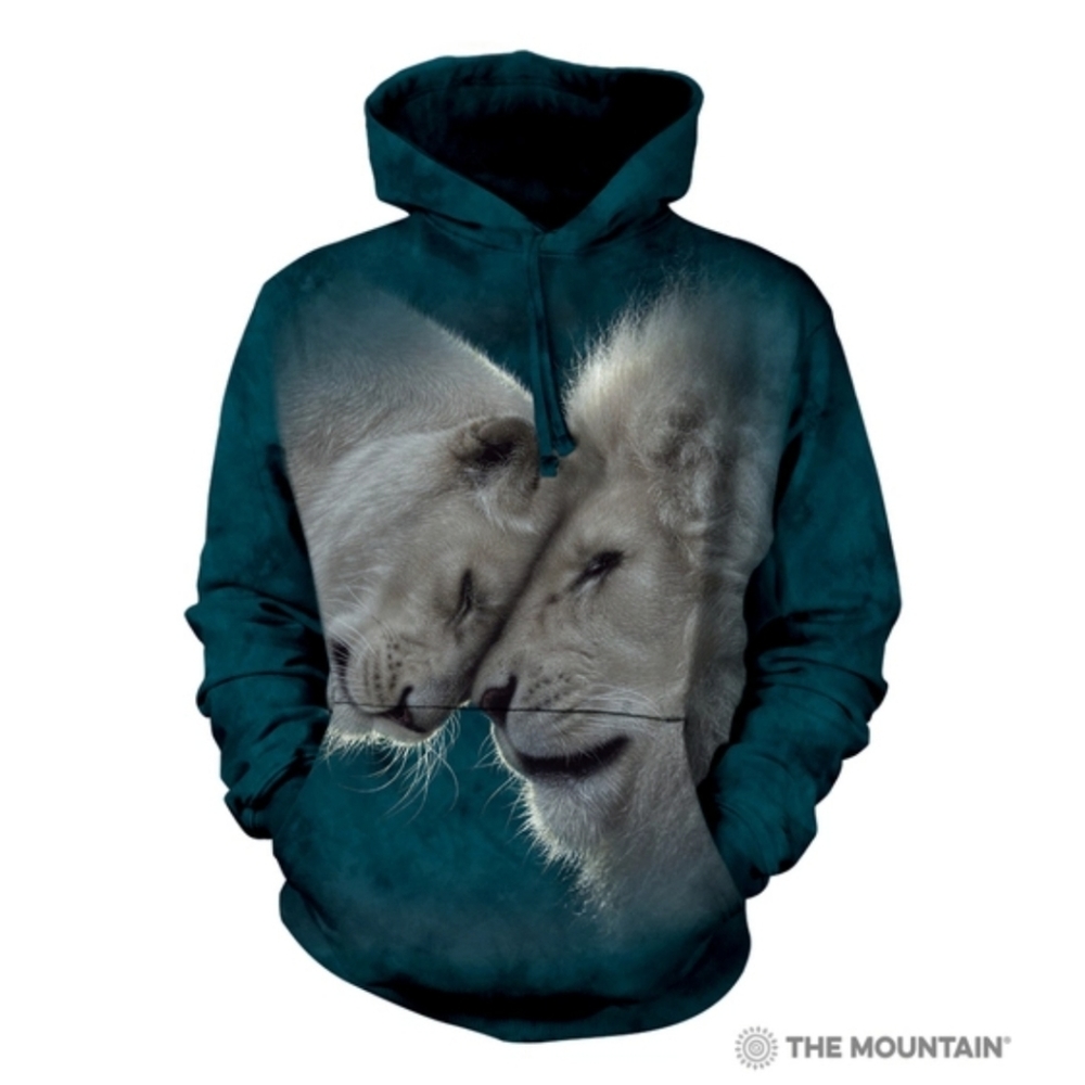 The mountain Size Medium lion Sweatshirt Hoodie
